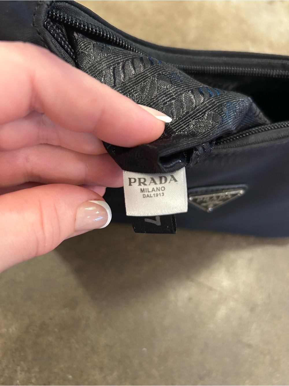 Prada Black Nylon 2000 Re-Edition Mini Shoulder Bag - Picture 3 of 4